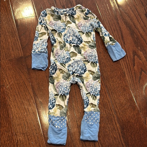 Posh Peanut 3-6 month romper set - Picture 3 of 9